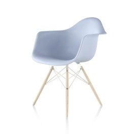 Eames® Plastic Armchair