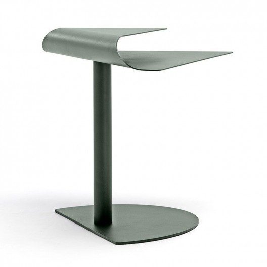 Nivo Side Table