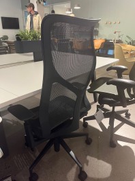 Cosm High back Adjustable - Nightfall
