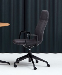 Naughtone Viv chair